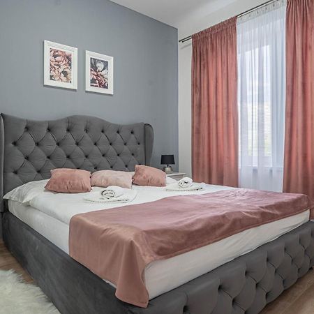 Karina Apartman Apartment Dunajská Streda Exterior photo