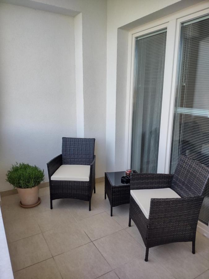 Karina Apartman Apartment Dunajská Streda Exterior photo