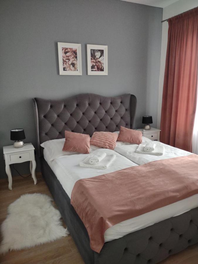 Karina Apartman Apartment Dunajská Streda Exterior photo